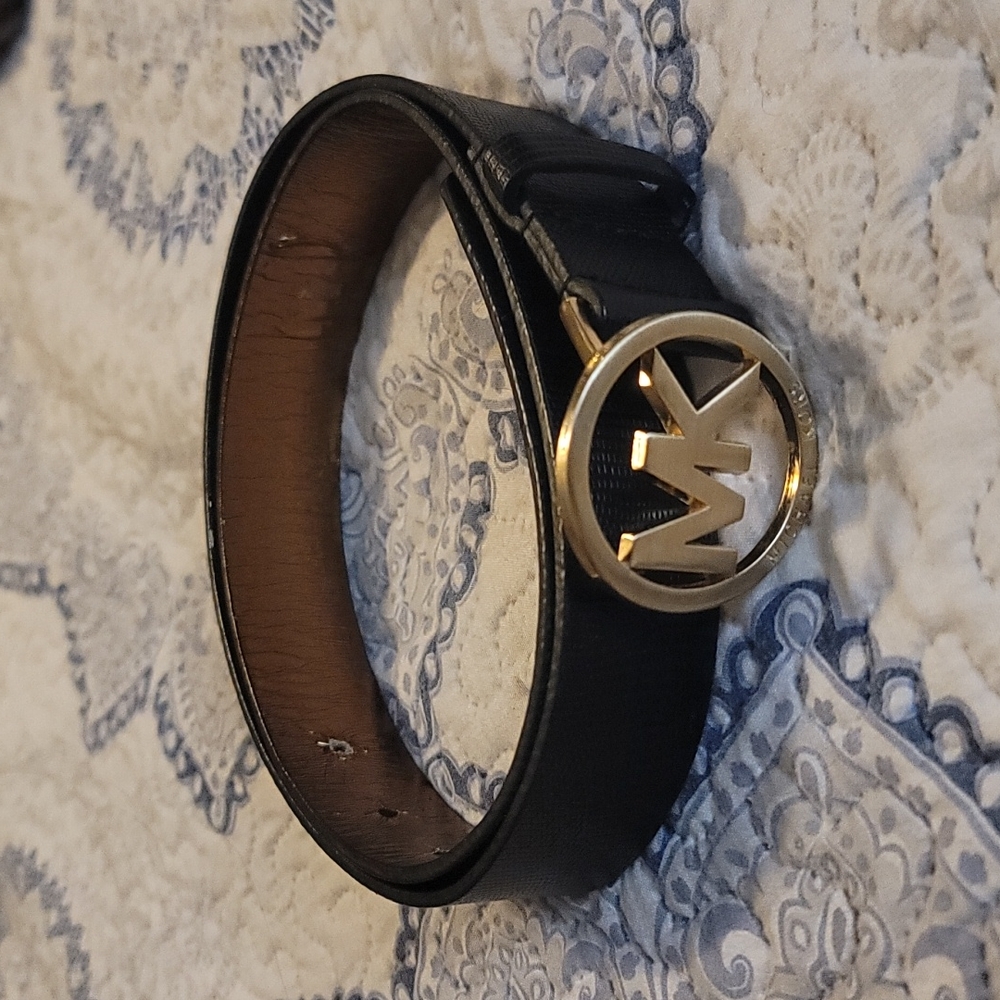 Michael Kors Black & Gold Leather Belt Size M